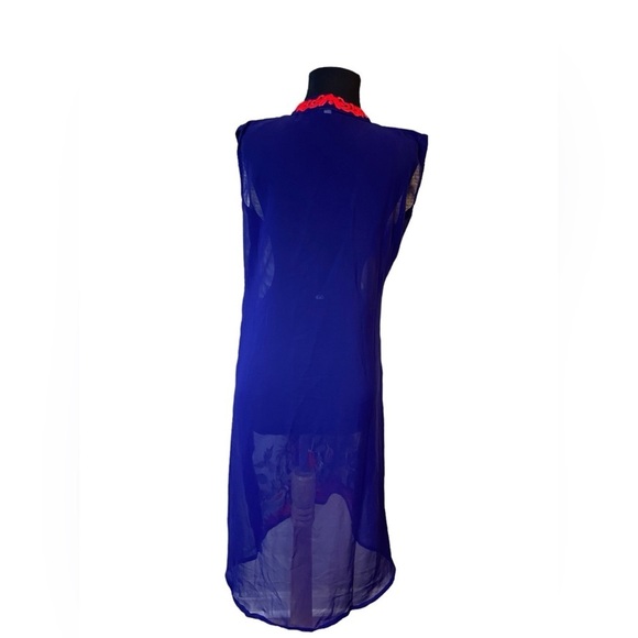 Blue Sheer Embroidered Kurta - Picture 4 of 16